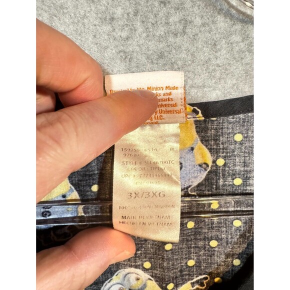 Despicable Me‎ Scrub Top Women's 3X Black Printed Cotton V-Neck Pockets Pullover - Picture 5 of 10